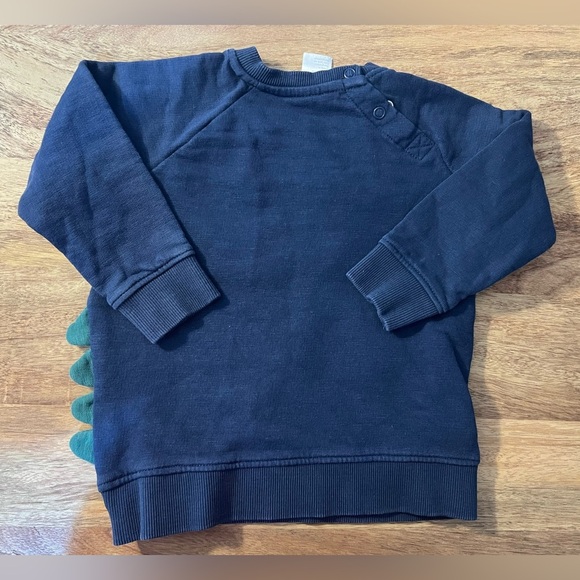 💚✨H&M baby boy sweatshirt✨💚‎ - Picture 2 of 3